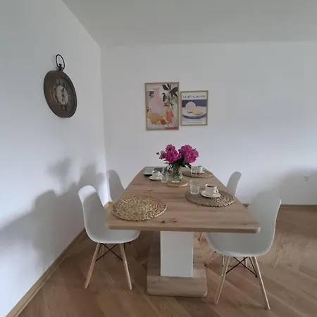 Nikana * Vrnjačka Banja